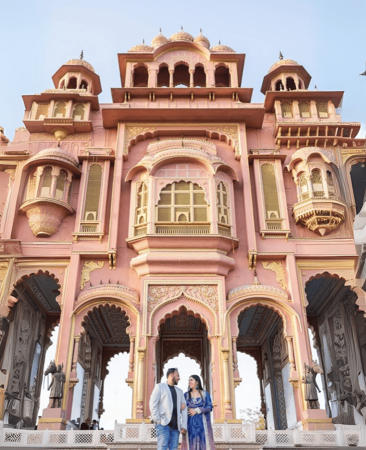 best photographer for pre wedding shoot